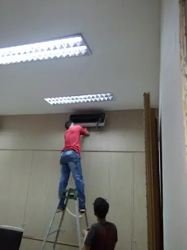 Bintang Service – Service AC Panggilan 03