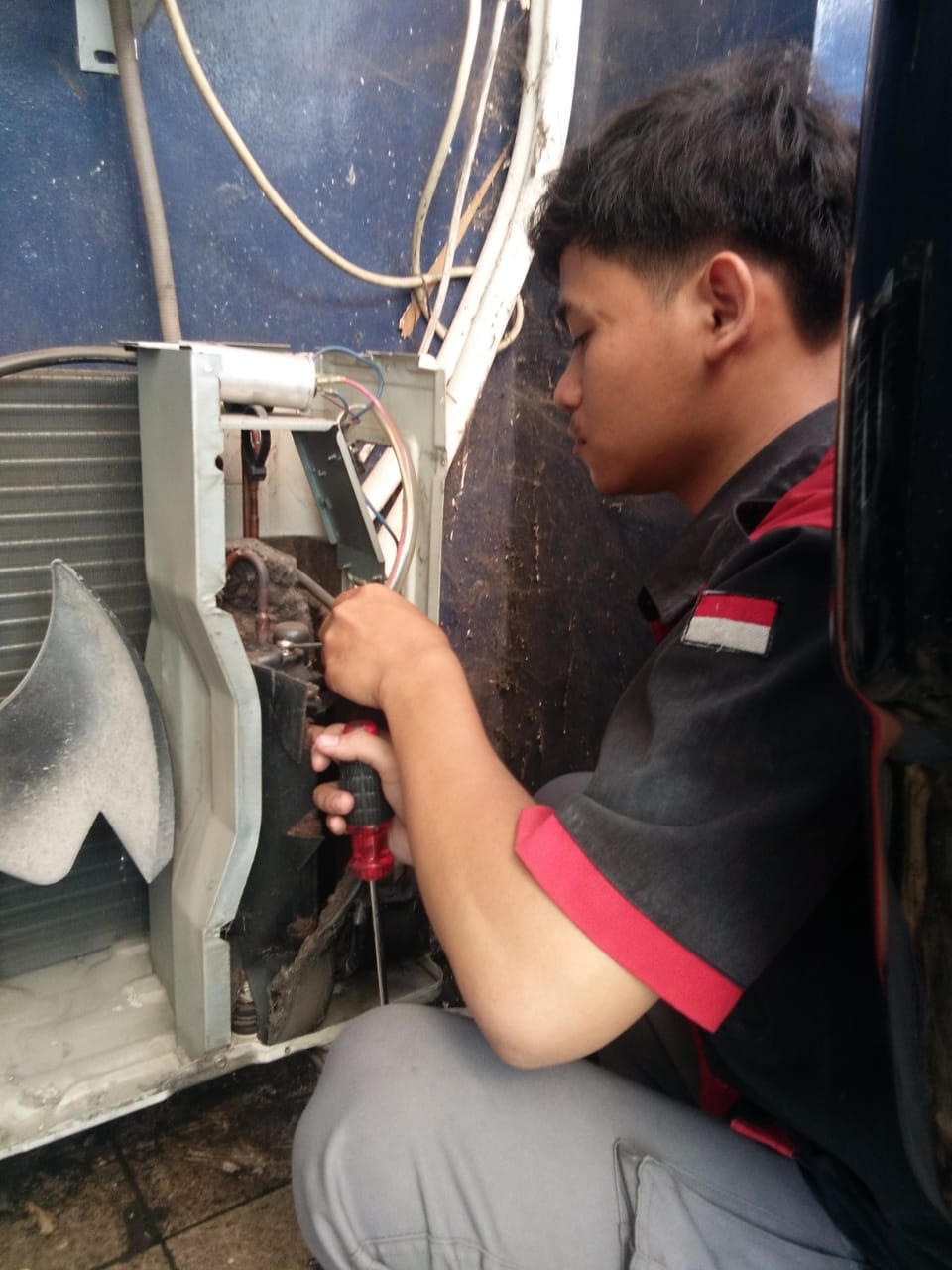 Firdaus Technic Service AC – Service AC & Elektronik Rumah Tangga di Jakarta Selatan 07