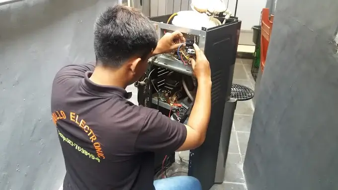 Service Ac Apollo Electronic 04