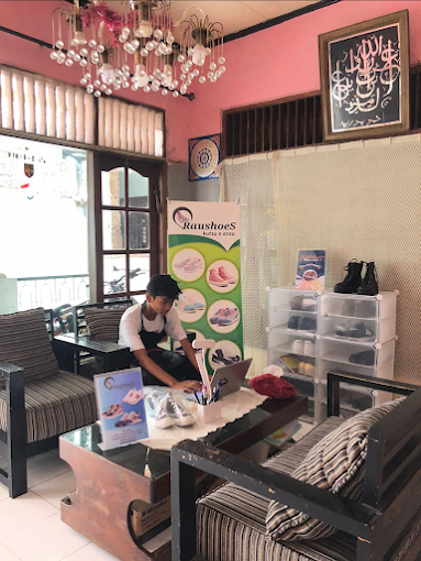 ARaushoeS – Jasa Cuci Sepatu di Gandaria Utara, Jakarta Selatan 02
