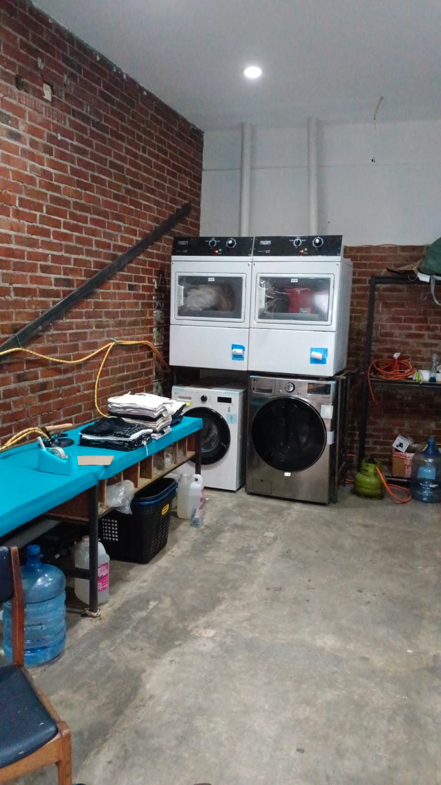 Nasyia Laundry – Cilandak Barat 10